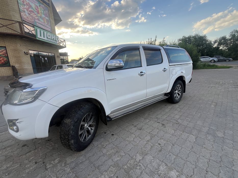 Toyota hilux …..