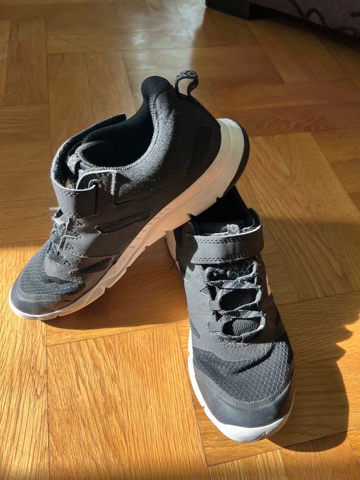 Детски маратонки номер 36