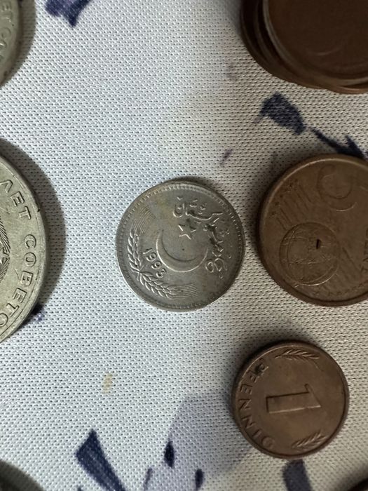 Продам старинные монеты