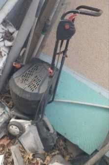 Masina electrica aparat de tuns iarba electric cu 2 cutii de aspirare 1+1 bonus