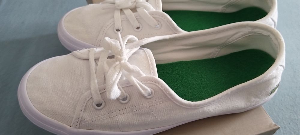 Дамски спортни обувки lacoste