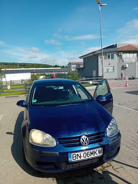 VOLKSWAGEN Golf 2004 — imagine 3