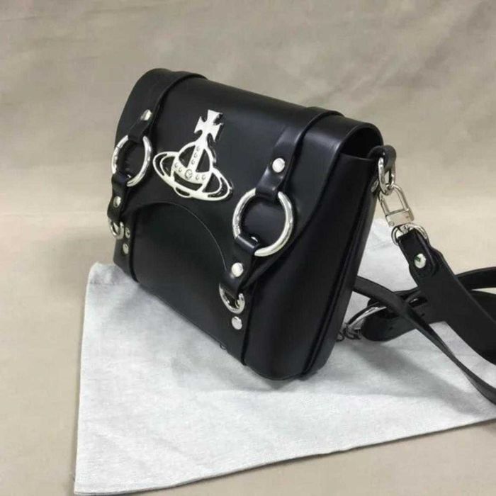 Vivienne Westwood чанта