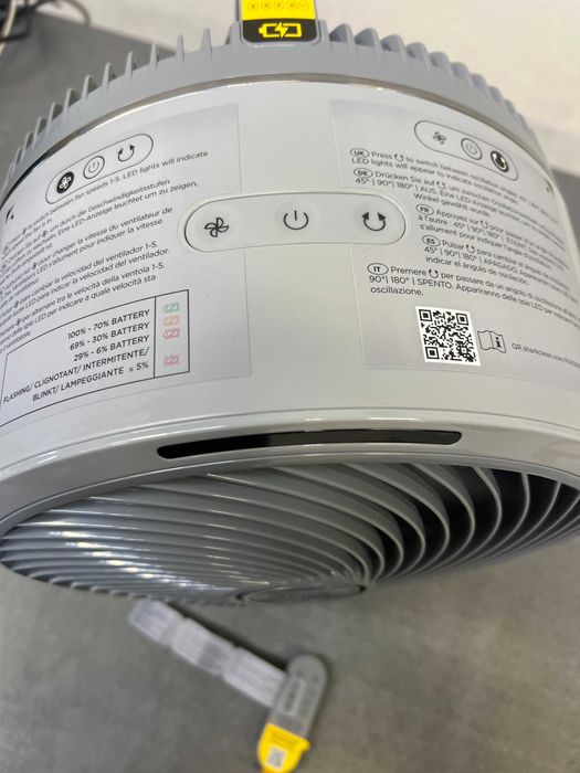 Преносим вентилатор на батерия Shark FlexBreeze TableMate FA150EU