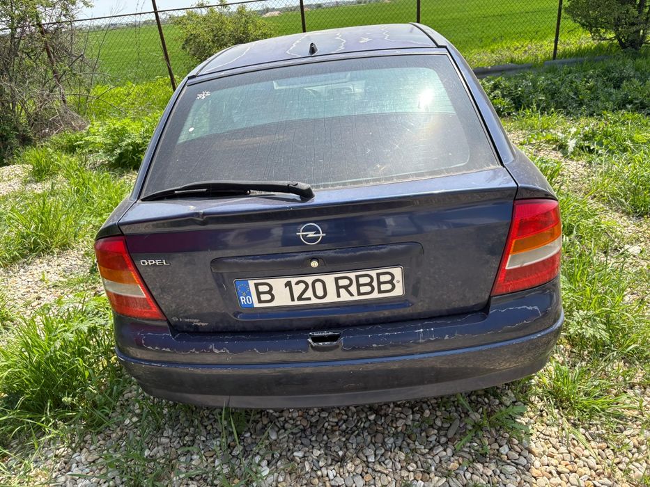 Vând Opel Astra G