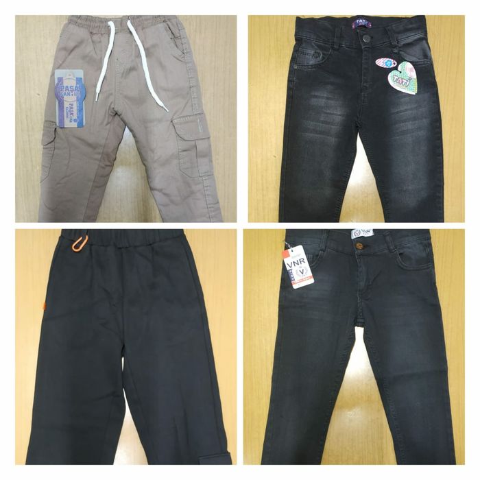 Распродажа детских вещей.