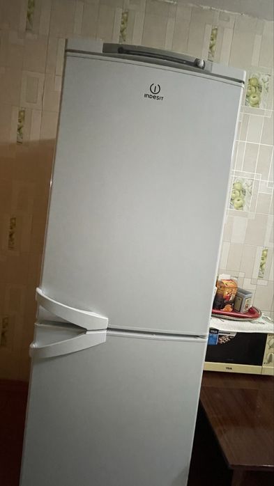 холодильник индезит