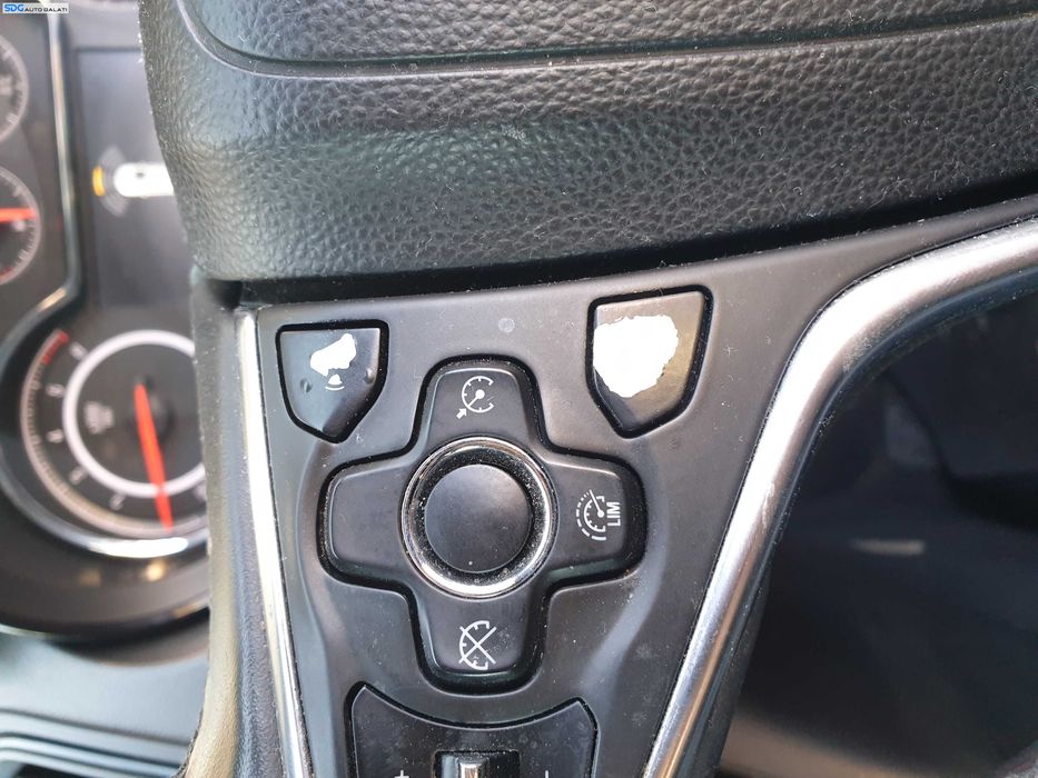 Volan Piele in 3 Spite Fara Airbag cu Comenzi Opel Insignia FL Facelift 2013 - 2017 [K6055]