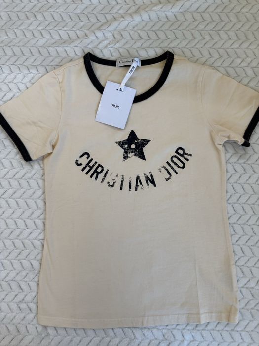 Дамска тениска нова