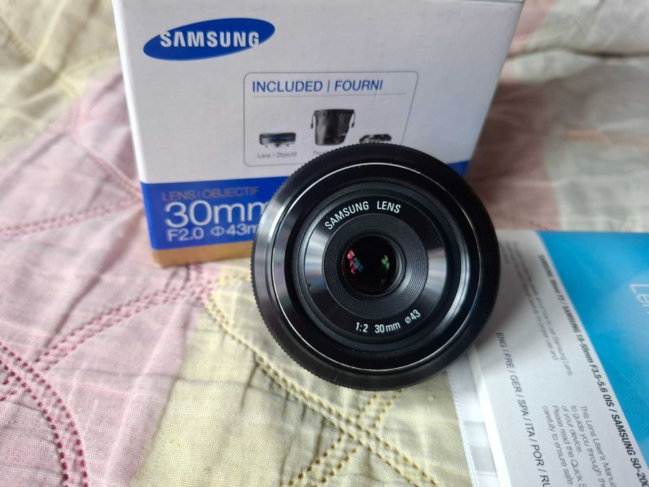 Обектив Samsung nx 30mm f2.0,ф43-чисто нов,