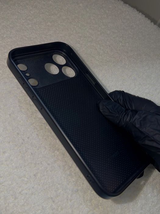 Husa telefon  Iphone 17 pro max- Louis Vuitton Paris