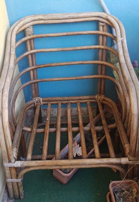 Fotoliu Vintage din Bambus / Rattan cu Pernă Inclusă
