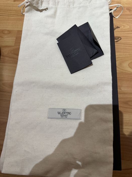 Valentino Garavani обувки