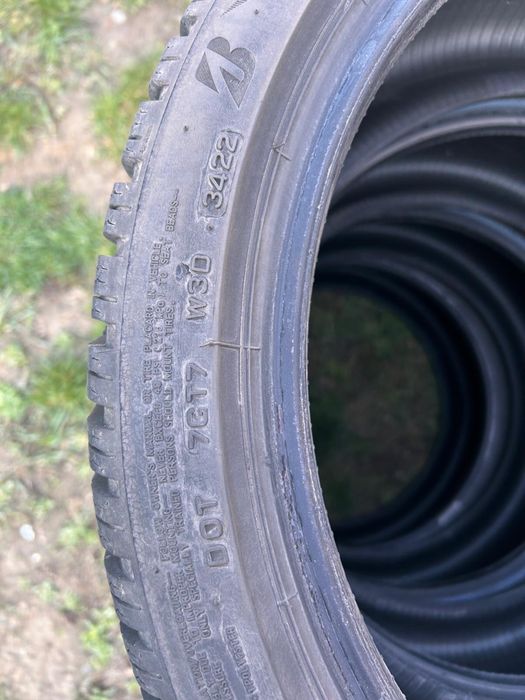 Set anvelope iarna 18, Bridgestone