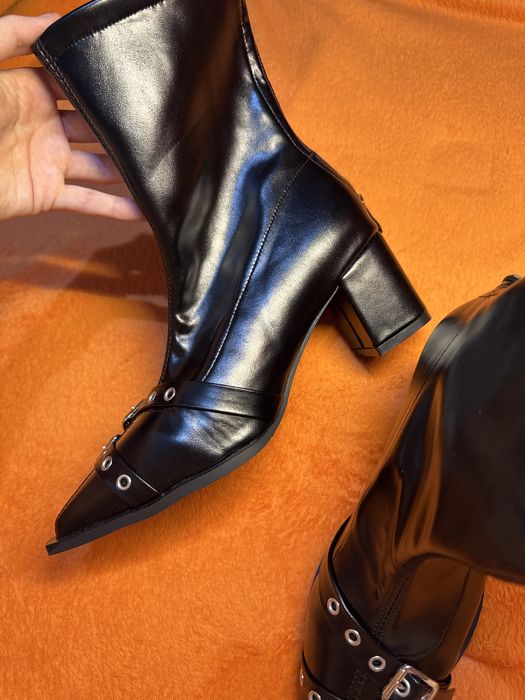 Демисезонные сапожки