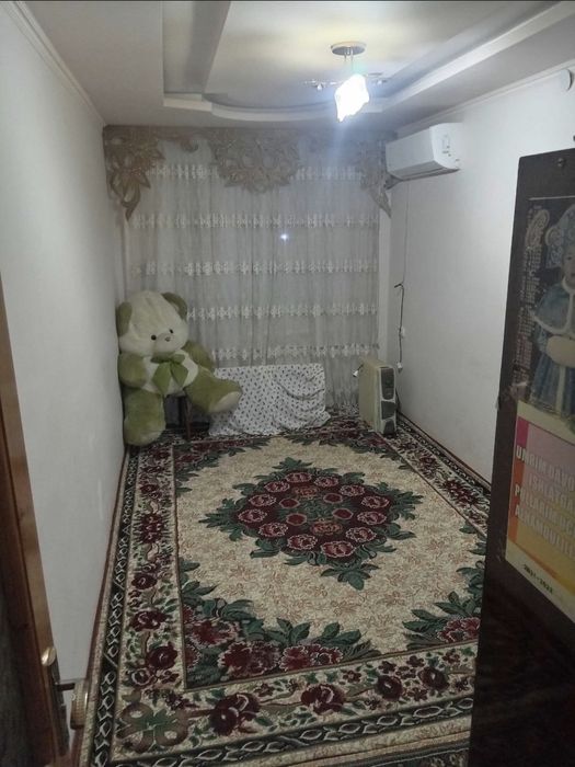 Сдается 2 комнатная квартира 300$