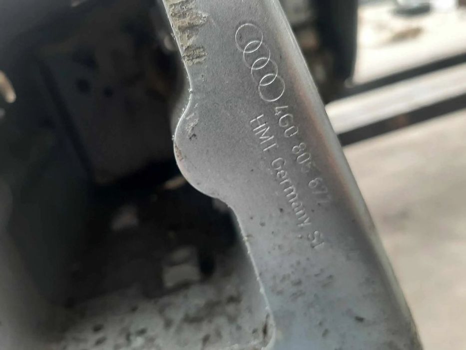 lonjeron cu semi aripa  audi a6 c7 4g 2013  4g0805677