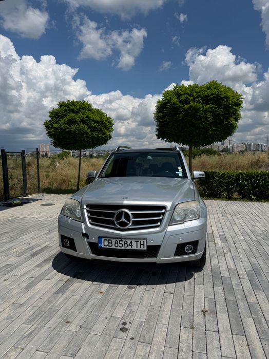 Продава Мерцедес GLK