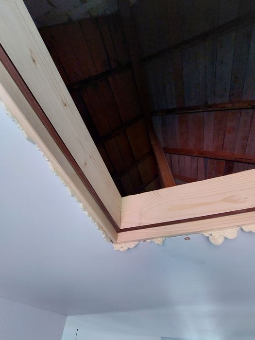 Scara pod pliabil lemn fag/pin cu izolare de 26-46mm