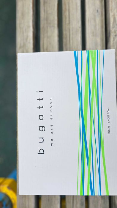 Кроссовки Bugatti оригинал.