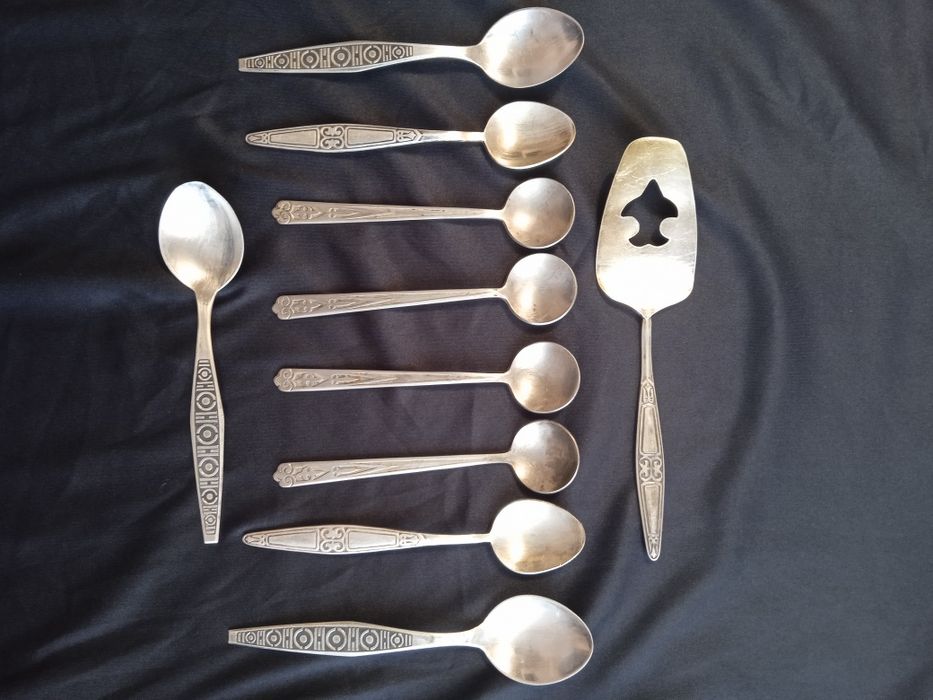 Серебряные столовые приборы