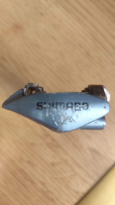 Педал за велосипед shimano професионален.