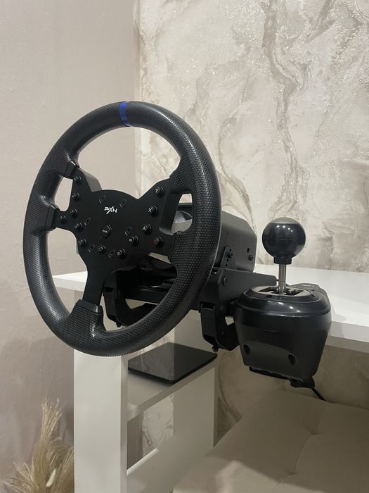 Продам игровой руль