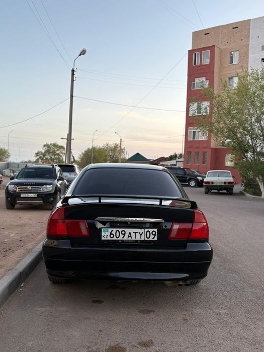 Митсубитси диамант 2,5