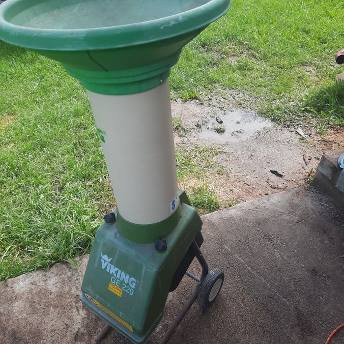 Tocator universal Viking  la 220w