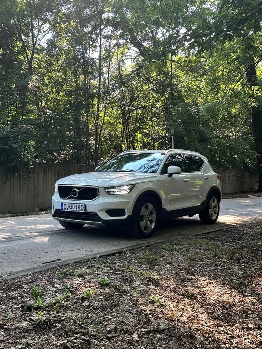 Volvo XC40 D3 AWD Momentum – 2019 | 140.000 km | 18.500 €