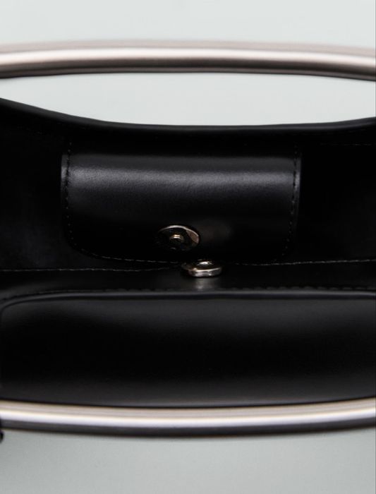 Кожанная сумка Mango