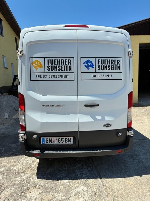 Ford Transit autoutilitară