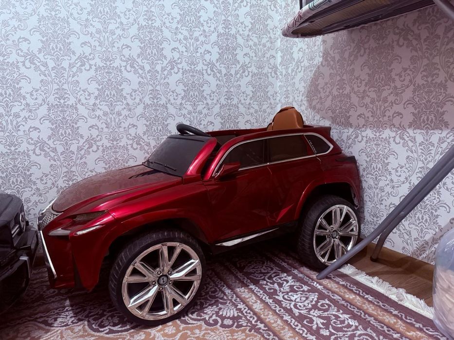 Электромобиль бу