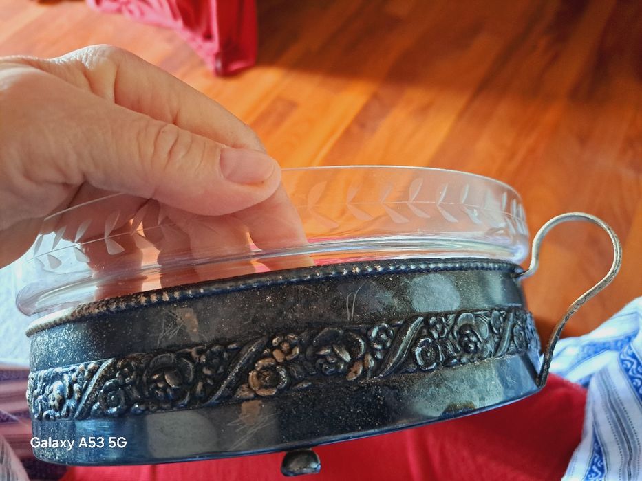 Fructiera cristal veche