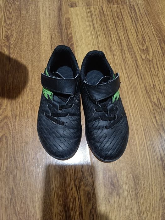 Adidasi de fotbal Kipsta 100, marimea 27