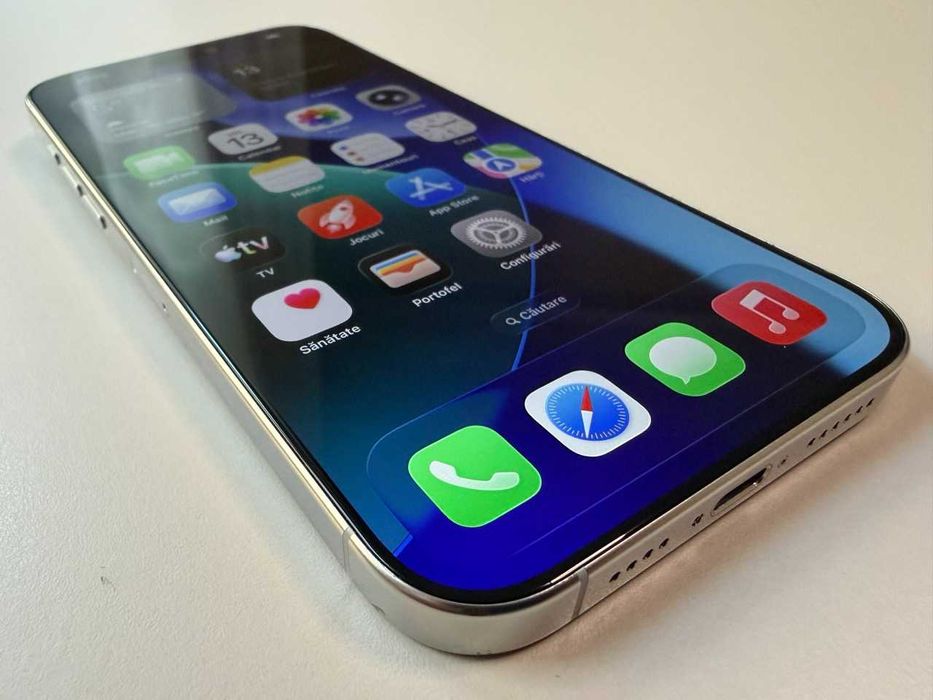  Apple / iPhone 16 Pro Max / 256 Gb / White Titanium