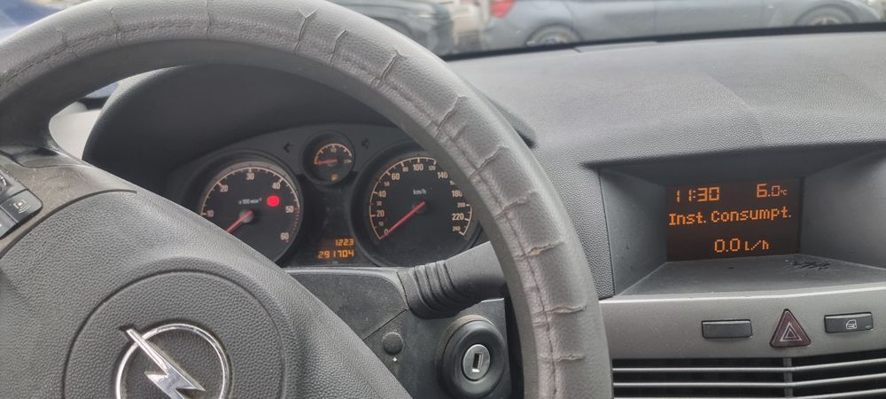 Opel Astra H 2006 1.3