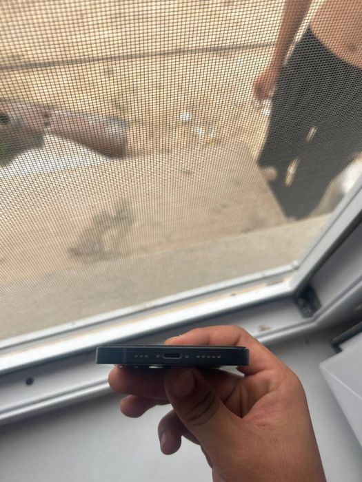 Iphone 13 акб 75 состаянре идеал