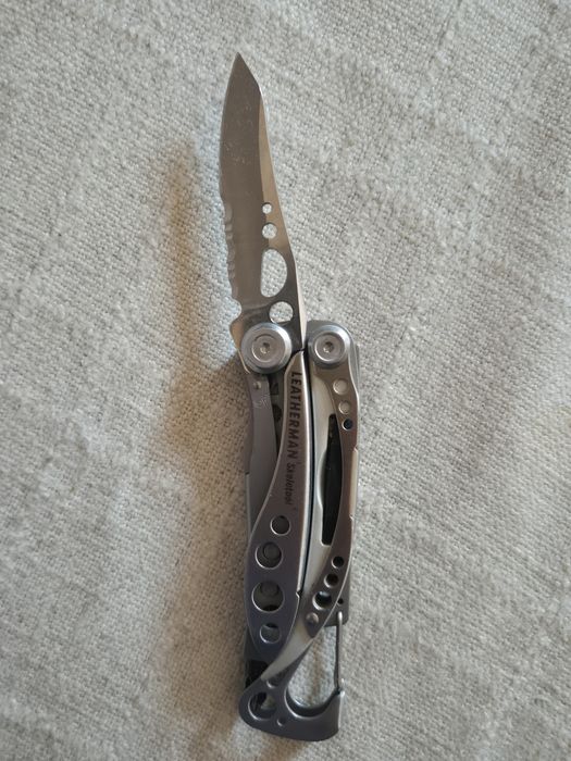 Leatherman Skeletool