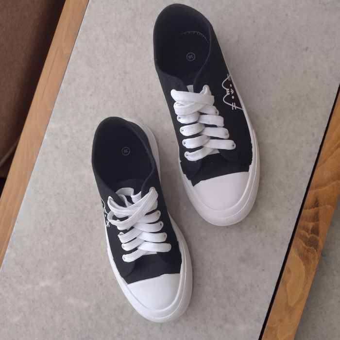 Черни Дамски Кецове