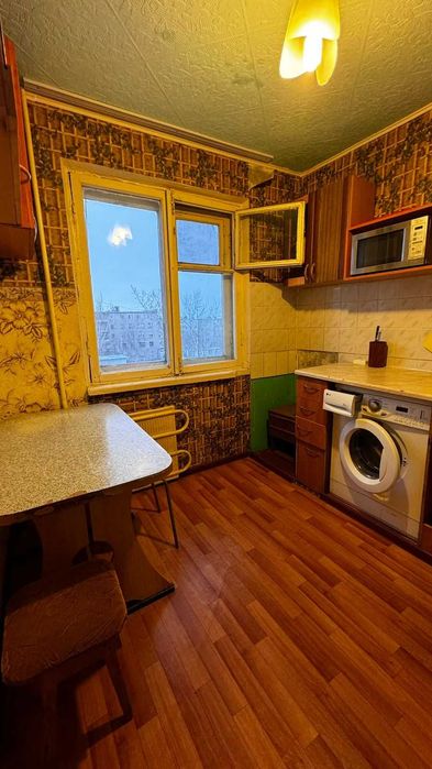 Продам 3-х комн. ул. Донентаева, 40 (рассрочка)