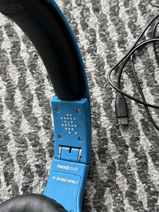 OFERTĂ: Căști Wireless Boompods (Bluetooth) + Husă
