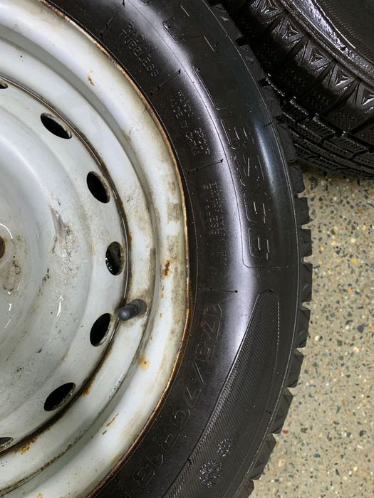 Шины в сборе штампы 175/70R13