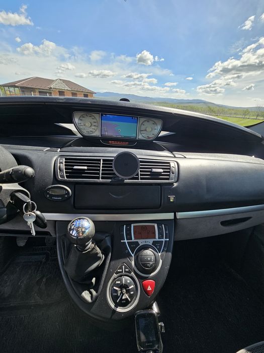 Peugeot 807 / An 2013  /  136CP /  Diesel, stare bună de funcționare acte la zi.