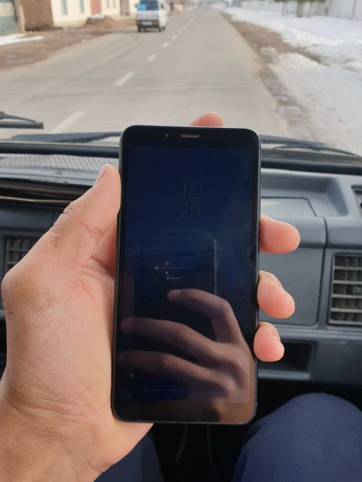 Redmi 6 sotiladi 64gb