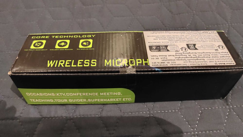 Безжичен микрофон с USB зареждане