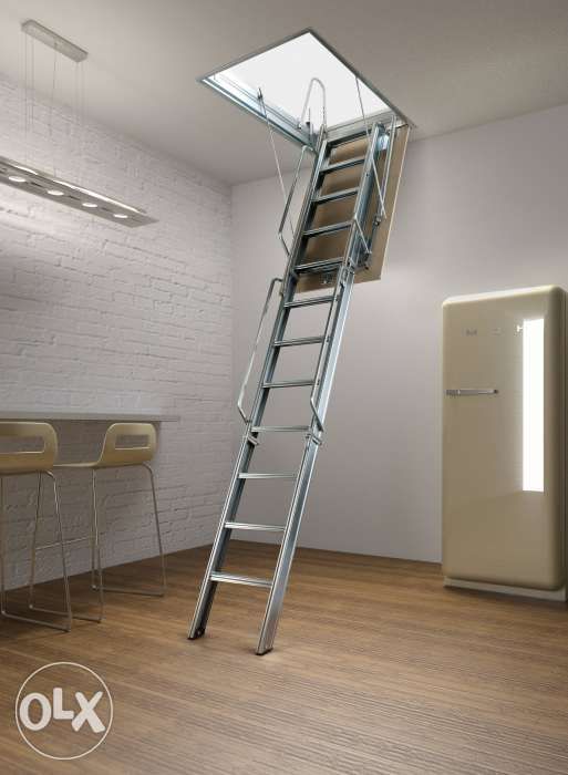 Чердачная лестница из Италии. Люк на мансарду