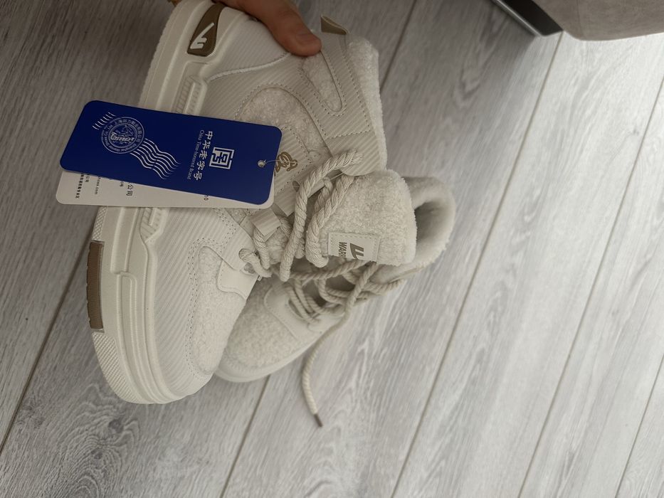 Кроссовки Warrior