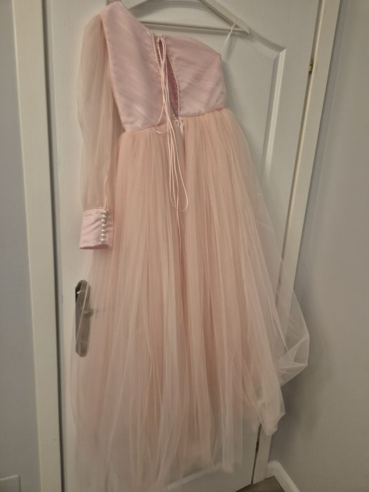 Rochie roz printesa superba 6-8 ani