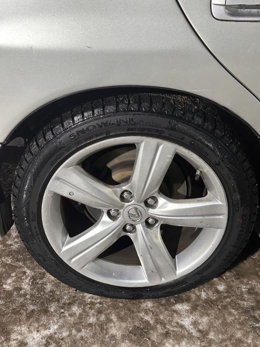 Продам диски R18 Ромашки